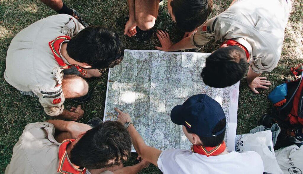 Monica Viggars - 1 - Boys with a Map